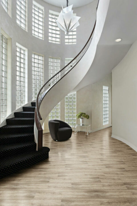 Essence Tech - Image 8